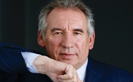 France Demands Review of 1968 Agreements with Algeria, Sets Six-Week Deadline, Says PM François Bayrou