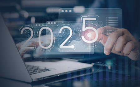 Top 10 business trends to watch in 2025